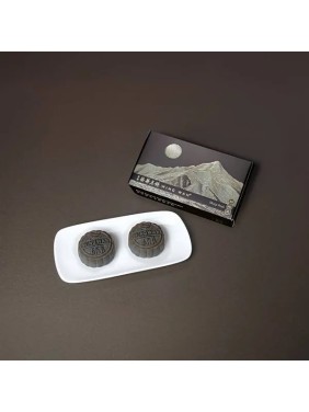 Wing Wah Cake Shop Black Sesame Paste Mochi Mooncake (2 pieces)