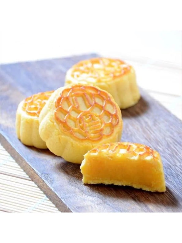 Pat Chun Mini Custard Cream Mooncake (1 piece)