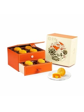 Imperial Patisserie Lava Custard Mooncakes Classic Series (8 pieces)
