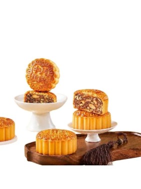 Tao Heung Chinese Ham Mooncake with Assorted Nuts (4 pieces)