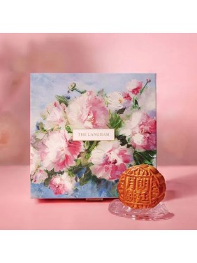 The Langham Hotel Hong Kong White Lotus Seed Paste With Double Egg Yolks Mooncake (4 pieces)