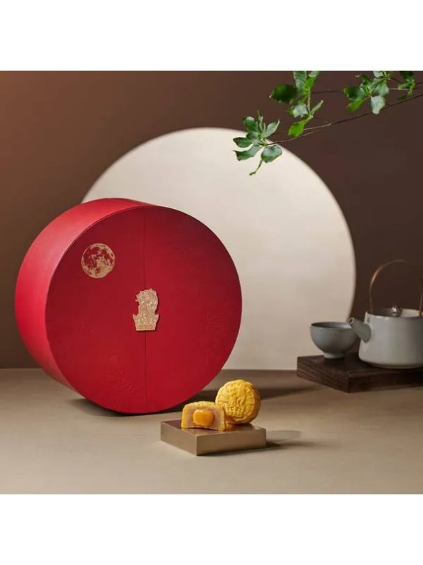The Ritz Carlton Low Sugar Lava Egg Custard Mooncake (8 pieces)