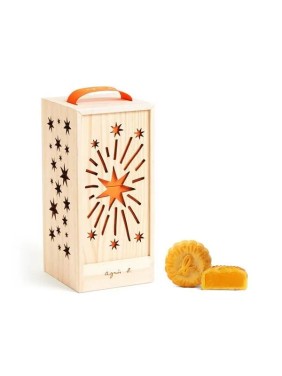 agnès b CAFÉ Autumn Breeze Egg Custard Mooncake (4 pieces) with Moonlight Lantern